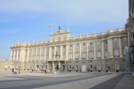 Le_Palais_Royal_Madrid.JPG